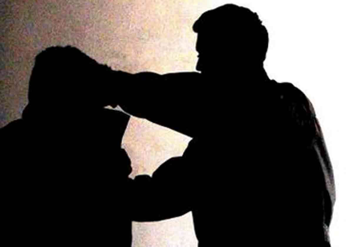 Aggressioni ai professori, a partire dal 30 marzo aumento del...