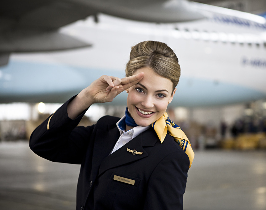 L'assistente di volo ha diritto all'esonero dal lavoro nottur...