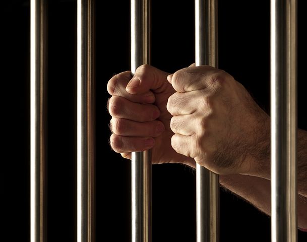 Carceri. E' legittima la sanzione disciplinare al detenuto ch...