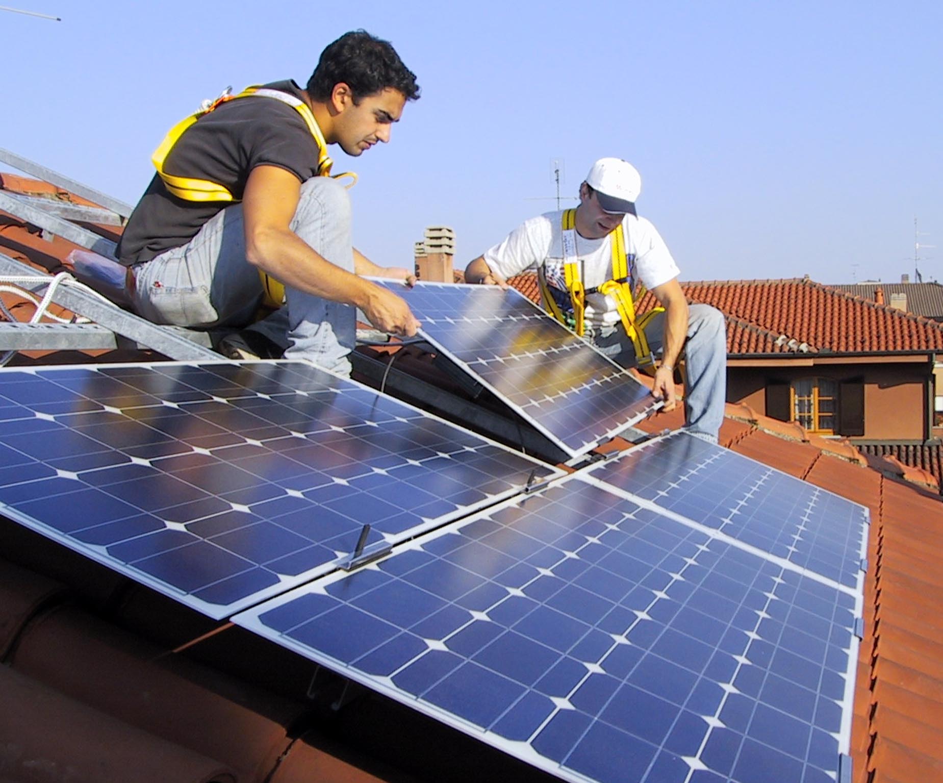 Il diritto di posizionare l’impianto fotovoltaico sul tetto n...
