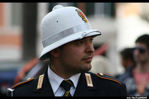 Truffa dello specchietto, Polizia locale sempre in servizio n...