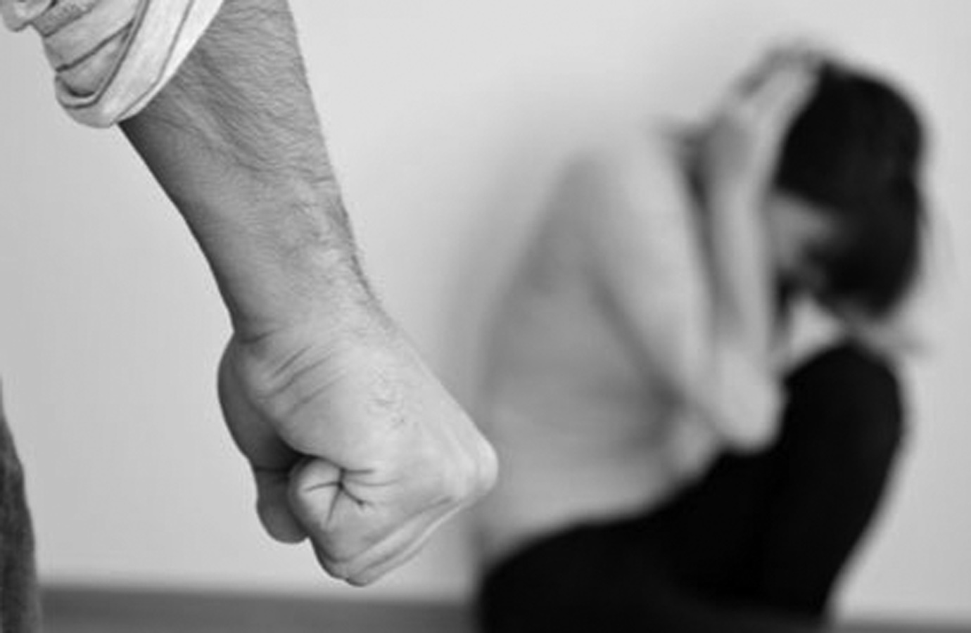Le violenze fisiche costituiscono violazioni talmente gravi e...
