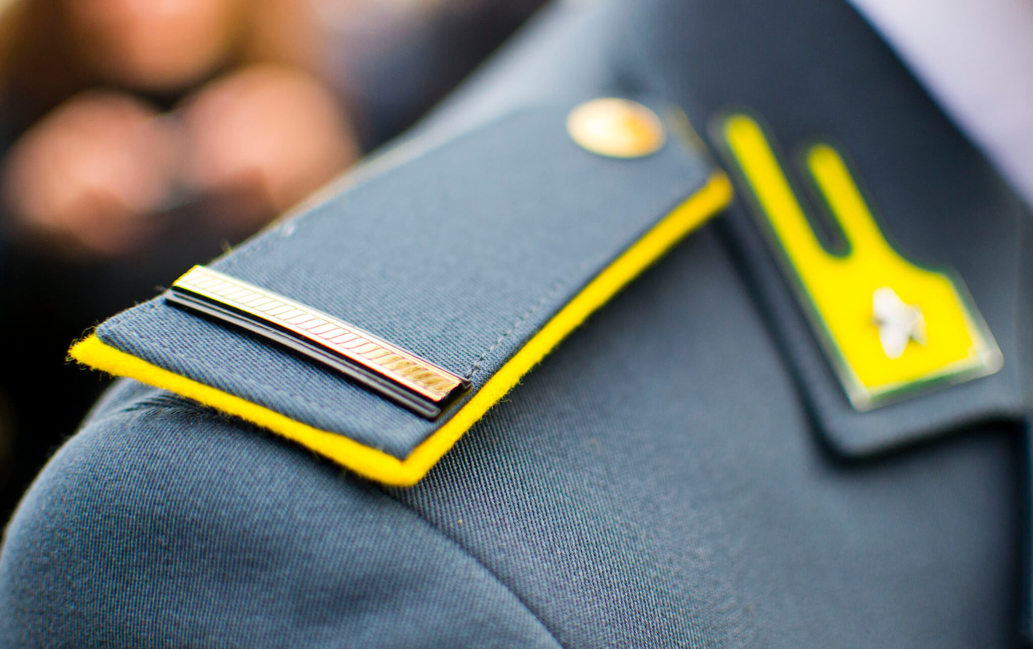 Maresciallo capo della Guardia di finanza condannato, alla pe...