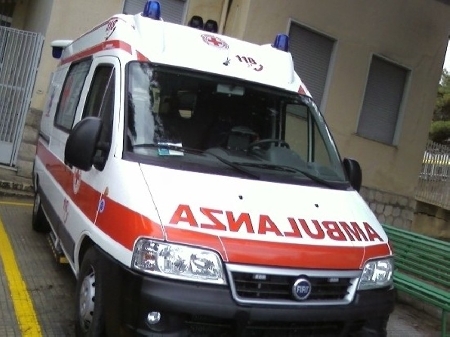 E' per causa di servizio l'infortunio occorso per recarsi a c...