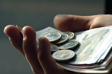 Vedova di un ex sovrintendente della Polizia di Stato decedut...