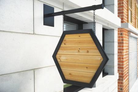 Le insegne di un esercizio commerciale ove collocate parallel...