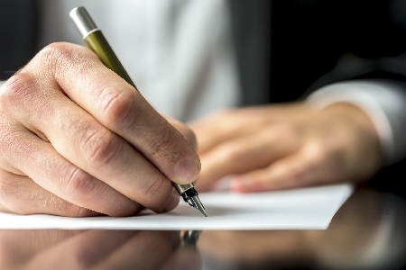 Il certificato di abitabilità nella vendita di un immobile.-