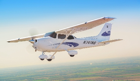 Un aereo da turismo di proprietà di una Associazione Sportiva...