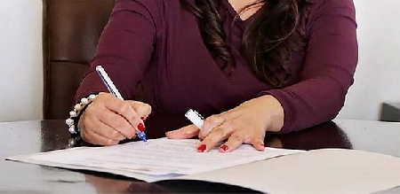 Valderice: assistente di segreteria di una scuola assolta dal...