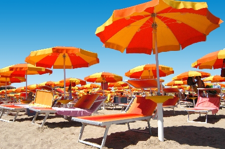 Concessione del bene demaniale marittimo per finalità turisti...