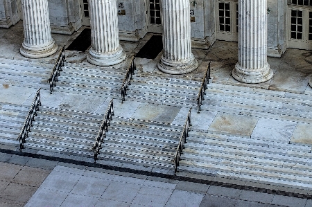 Va effettuato l’interrogatorio di garanzia in caso di misura ...