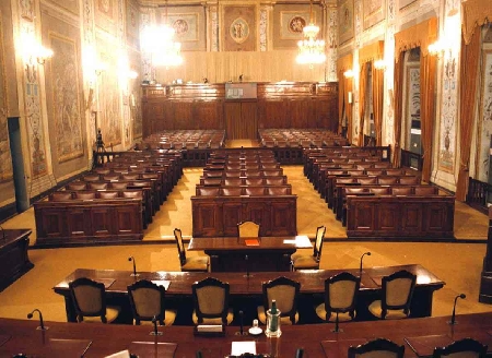 Deputato dell'Assemblea Regionale Siciliana, imputato di conc...