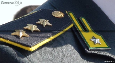 Ufficiale della Guardia di Finanza, responsabile regionale de...