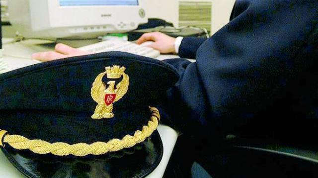 Agente della Polizia di Stato in forza presso la Questura di ...