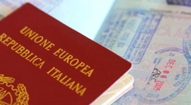 Genitore moroso per il pagamento del mantenimento nei confron...