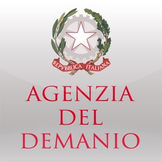 Accertamento di confini tra proprietà privata e demanio marit...