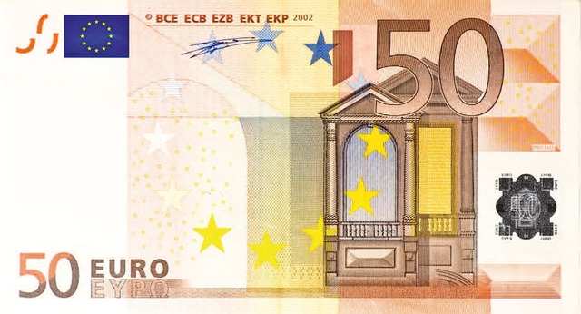 Il rimborso forfettario è dovuto al difensore anche in assenz...