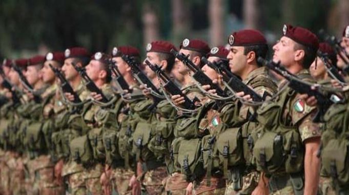 La sanzione espulsiva è ritenuta legittima al cospetto di con...