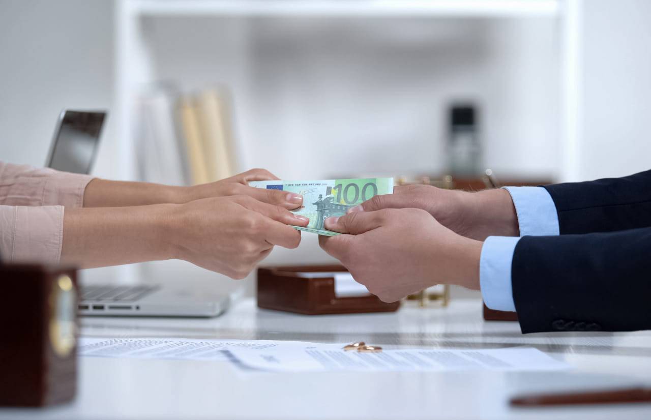 Teramo. L'ex marito che si è risposato sostiene di avere ...
