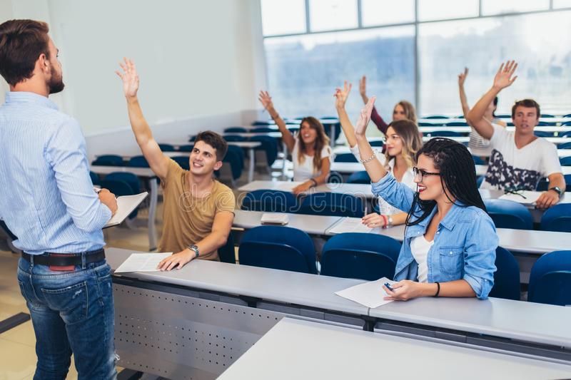 Il professore non può registrare in aula le sue lezioni. Per ...