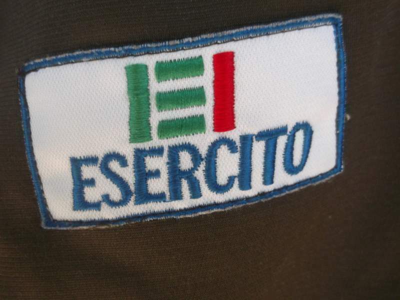 Sottufficiale dell'Esercito italiano impugna il rapporto ...