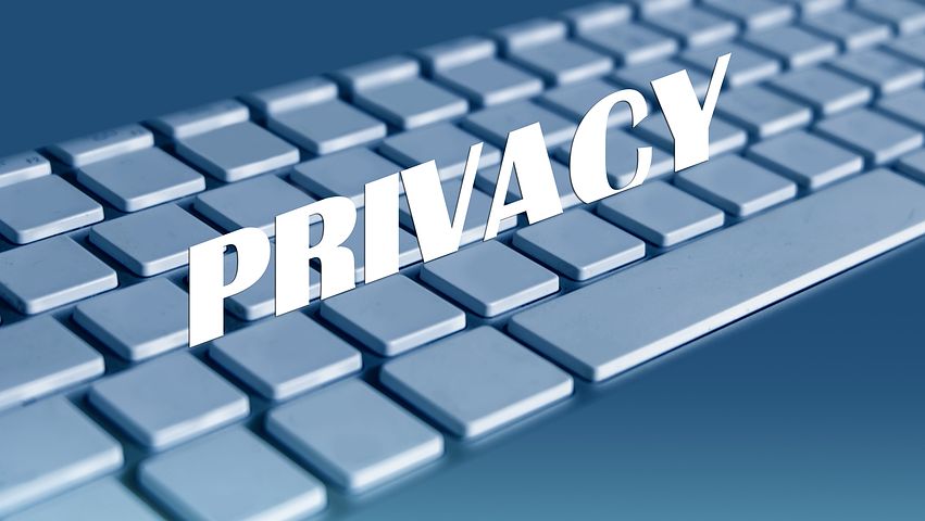 Trattamento di dati personali senza il consenso dell'inte...