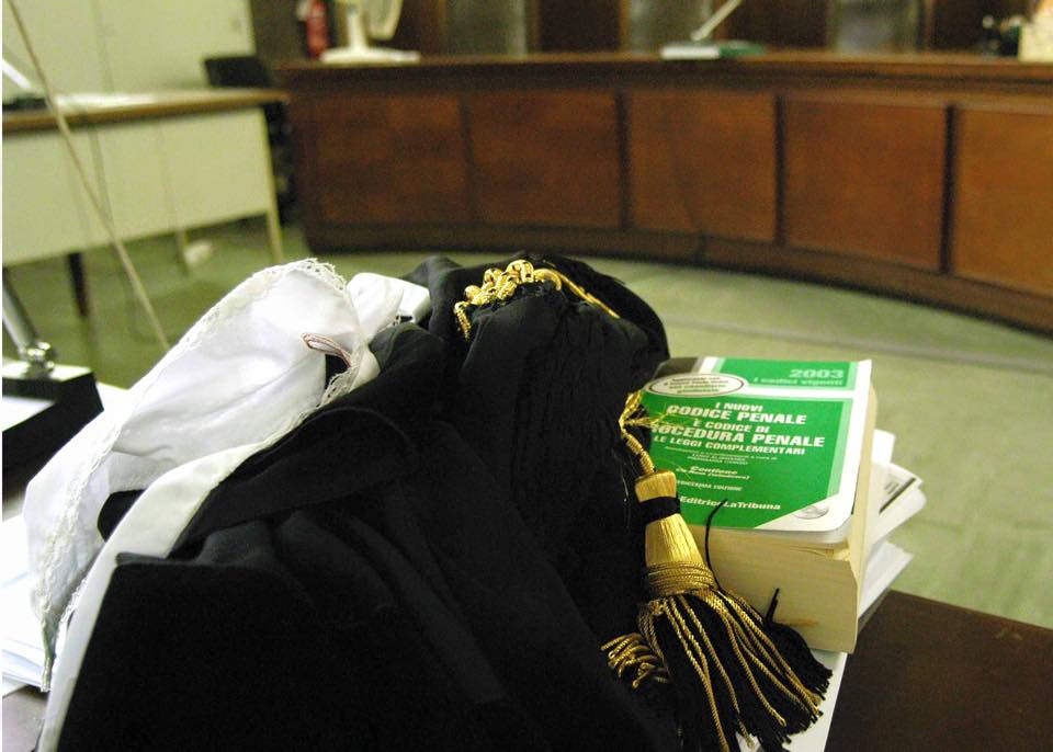Processo penale: la relazione peritale viene acquisita senza ...