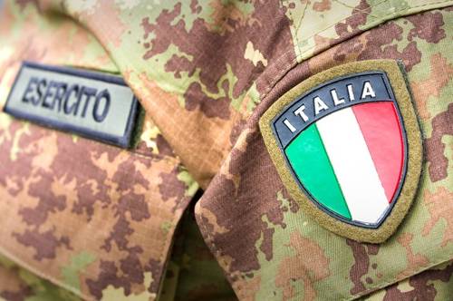 Il giudizio di avanzamento a scelta degli ufficiali non è sog...