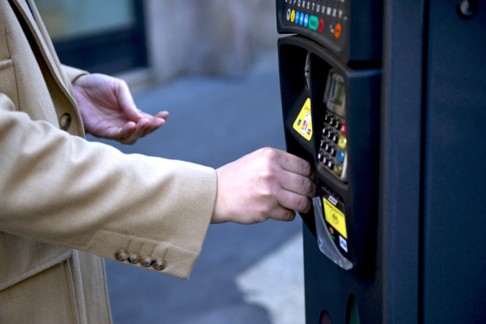 Ticket della sosta a pagamento scaduto: ogni quanto può esser...